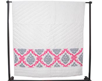 Machine Embroidered Double Bed Cotton Quilt And White Blankets For Winters 2