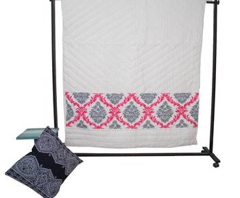 Machine Embroidered Double Bed Cotton Quilt And White Blankets For Winters 4