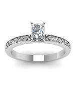 Classic Look Elite Sterling Silver Women 1.50 Ct White Cubic Zirconia Studded Ring