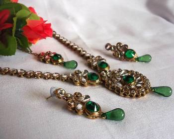 Dark Green Drop Kundan Necklace Set 3
