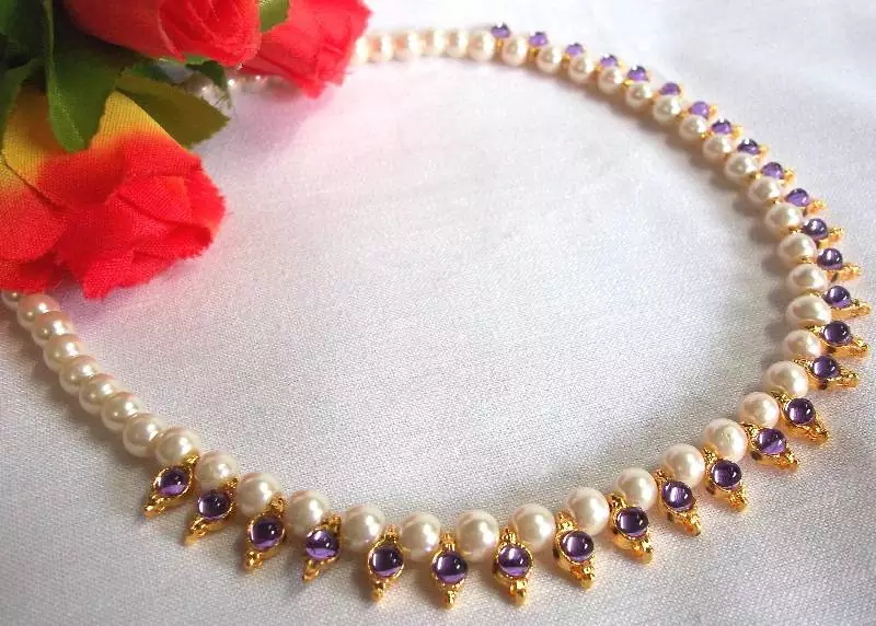 Light Purple Pearl Necklace