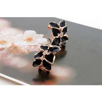Black cubic zirconia earrings 2
