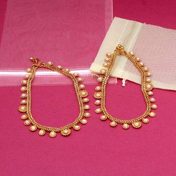 Beautiful Gold Plated Pearls Studded 2 Line Payal Anklets Fashion Jewelry 1