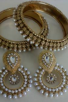 Designer Traditional Pearl Earings with Traditional Pearl Kadas