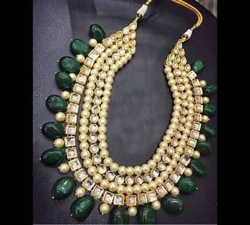 Kundan And Pearls Green Onyx Stones Necklace 1