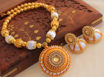 Unique Designer Handmade Gold White Silk Thread Jewell Set 1