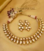Paisley Neckline Kundan Set