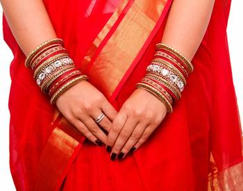 Beautiful Red Bangle Set For Two Hands With Big Kundan Stones 2