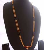 Gold crystal mangalsutra