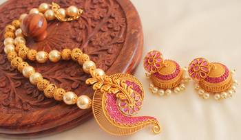 Mesmerising matte finish ruby necklace set - DJ08136 1
