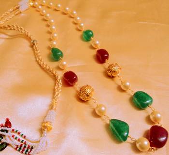 Elegant Ruby Green Mala With Gold Balls 1
