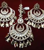 Gold Kundan Showstopper Chandbali With Tikka Set