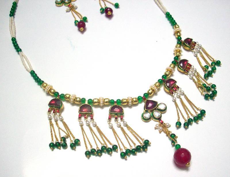 Exclusive Designer Kundan Neckpiece