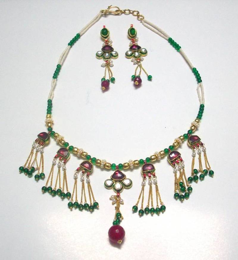 Exclusive Designer Kundan Neckpiece