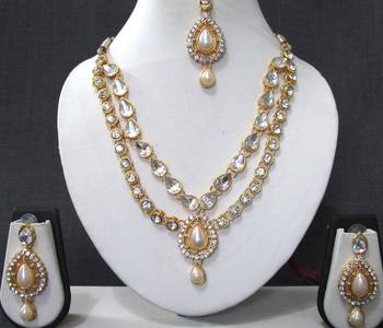 White stone necklace sets 1