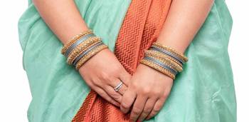Traditional Grey Kundan Work For Both Hands 2