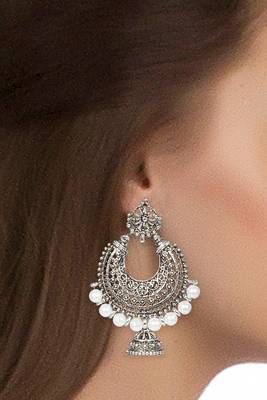 Silver Chandbali Jhumka Pearl Earrings 3