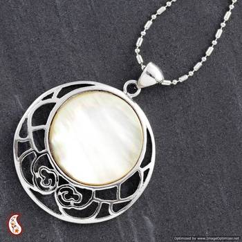 Round Shell Silver Pendant 2