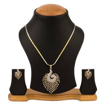 Gold plated pendant set 1