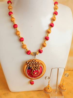 Unique Handmade Silk Thread Red Golden Peacock Necklace Set 1