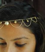 Designer Exclusive Pearl Chain Maang Tikka