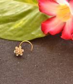 Floral Diamond Studed Exclusive Loveable Nose Pin