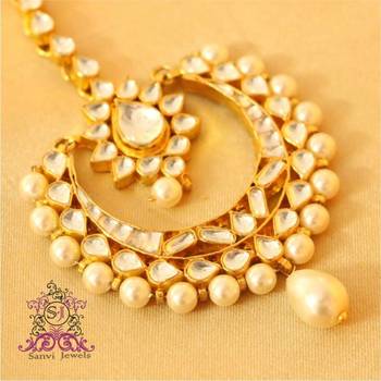 Pear Shaped Kundan & Pearl Maang Tikka 2