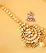 Kundan Flower Pearl Maang Tikka