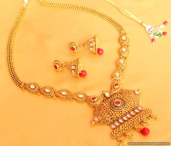 Paisley Pattern Polki Ruby Necklace Set 1