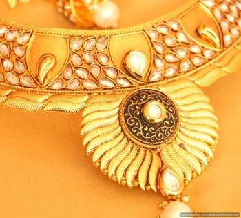Antique Gold Look Polki Choker Necklace Set 4