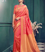 Rani pink woven kanchipuram silk saree with blouse