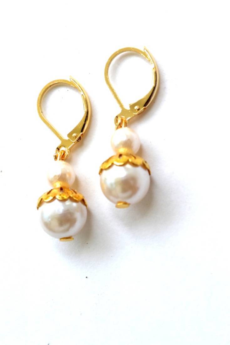 Multi-Layer Pearl Designer Necklace Set with matching Earrings