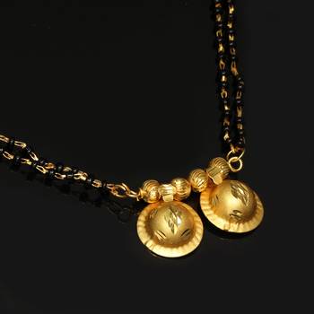 Gold Plated Black  And  Gold Color Alloy Mangalsutra Jewellery 4