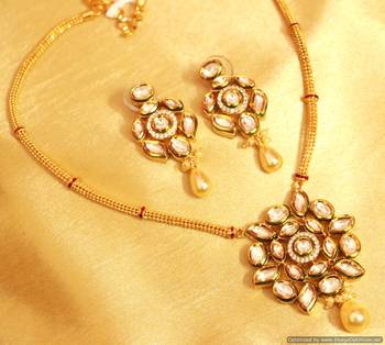 Kundan Meenakari Fusion Necklace Set 1