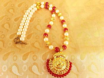 Lovely Pink & white Temple Beaded Necklace Set 2
