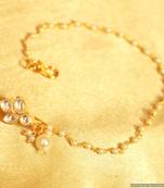 Kundan & Pearl Leaf Pattern Marathi Nose Ring