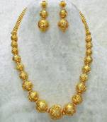 Babosa Sakhi Southern Gold Kantha Necklace Set