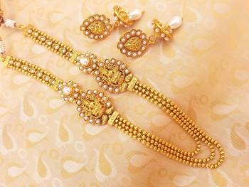 Mesmerizing White Kemp Laxmi Layer Temple Jewellery 1