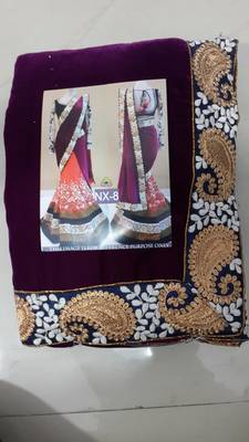 Purple Embroidered Velvet Saree With Blouse 7