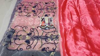 Purple Embroidered Velvet Saree With Blouse 9