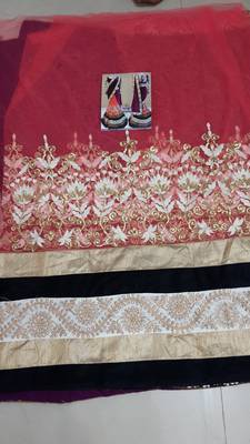 Purple Embroidered Velvet Saree With Blouse 10