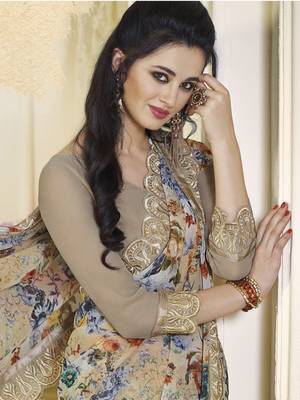 Multicolor Floral Printed Georgette Saree With Blouse 3