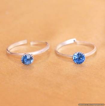 Aqua Blue Zircon Studded Adjustable Toe Ring 1