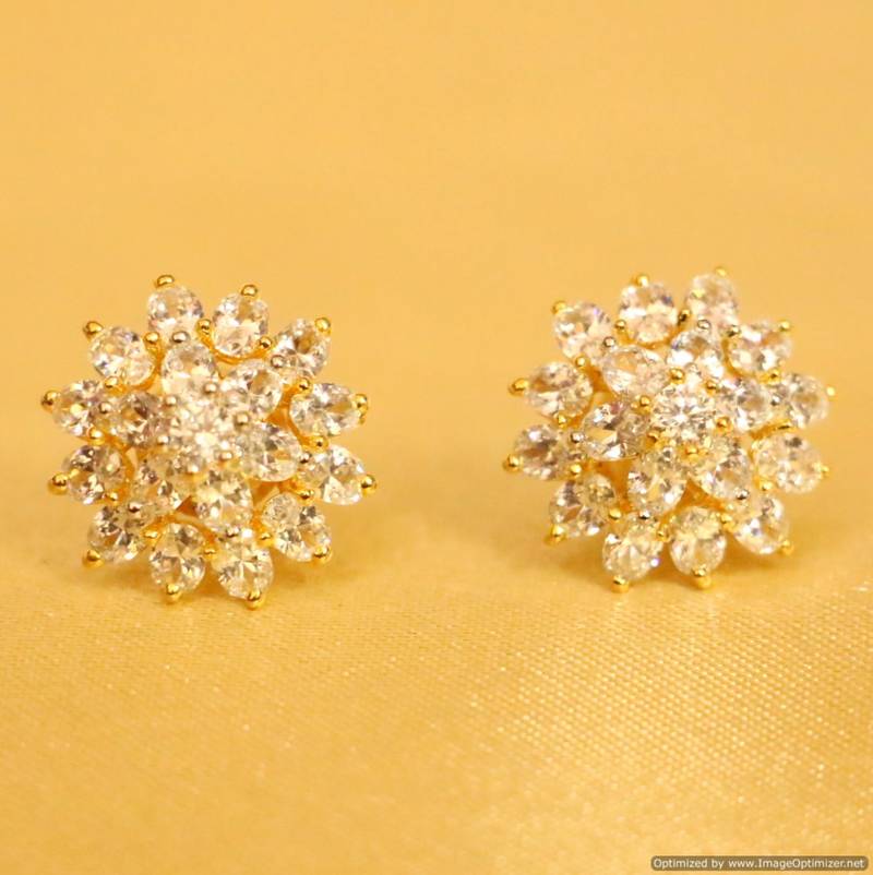Diamond Look Flower Pattern Signity Studs