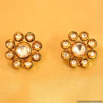 Kundan Meenakari Royal Look Studs 1