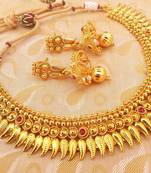 Amazing Pink Kemp Metallic Necklace set