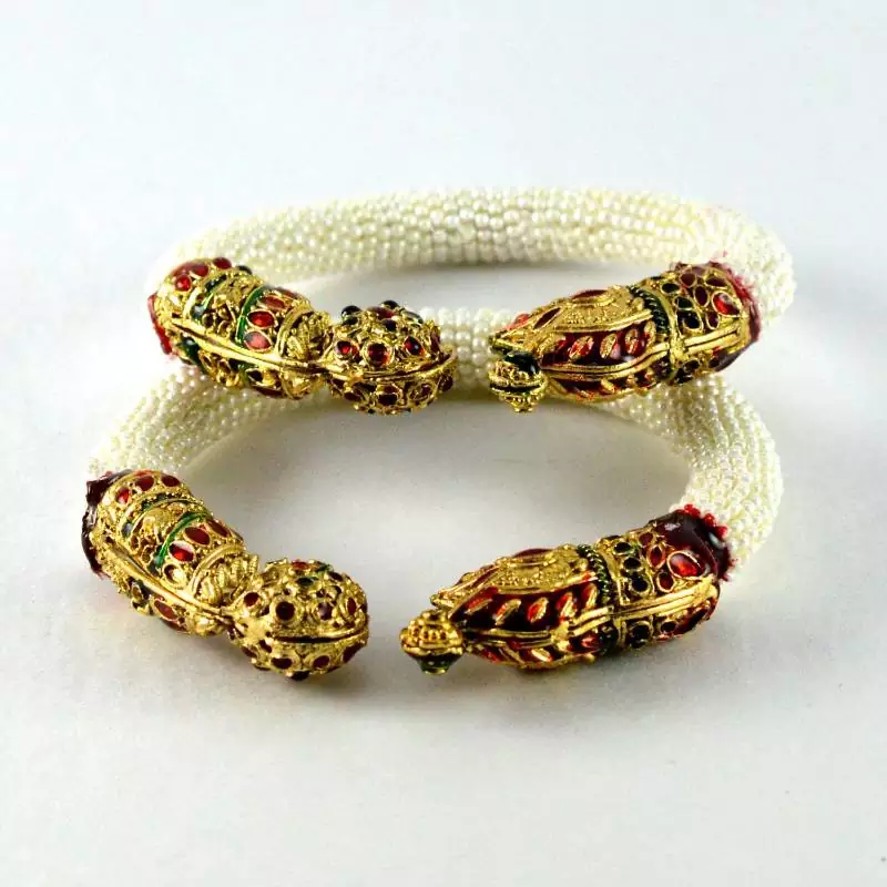 Sizzling Bangles