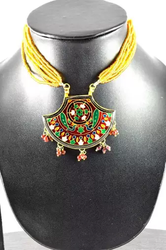 Exclusive Necklace With Earing