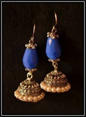 Pearl Handcrafted Semi-Precious Bead Earrings 1