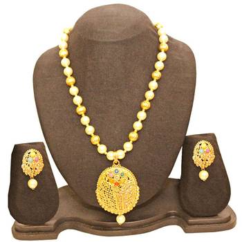 Multicolor studded_jewellery gemstone-necklaces 1